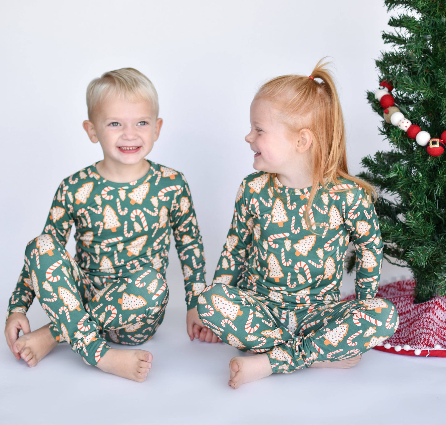 Sunshine Kids Co - Bamboo Christmas Pajamas for Toddlers and Kids, Family Matching Holiday Pajamas, Christmas Cookies Print: 10