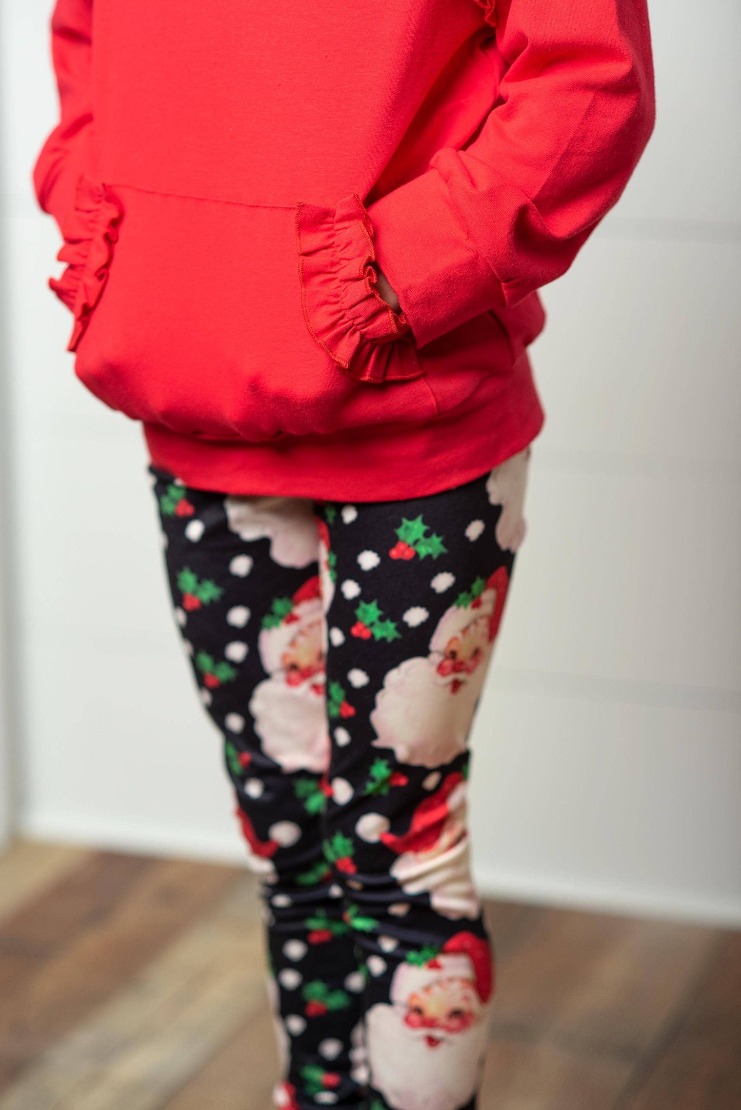 Adorable Sweetness - Kids Santa Pocket Ruffle Hoodie Shirt & Leggings Winter Set: 5/6