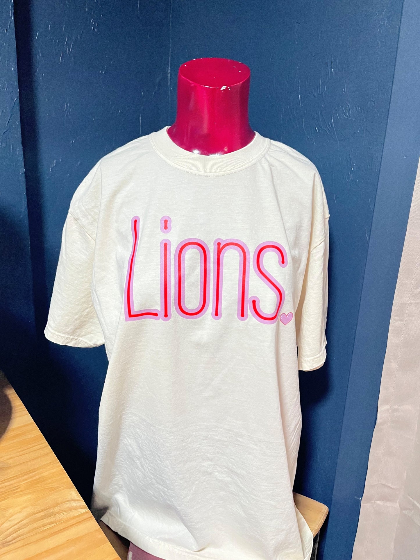 Neon Lions Spirit Tee